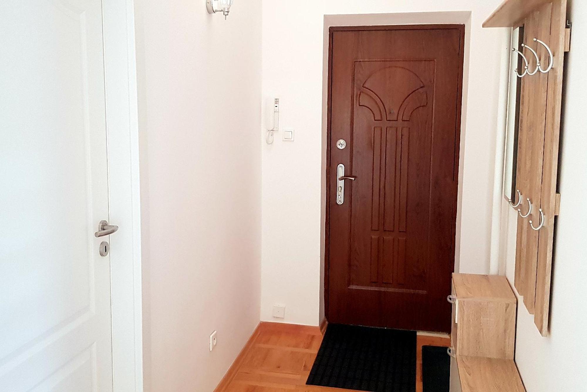 Nowowiejskiego Apartment *
